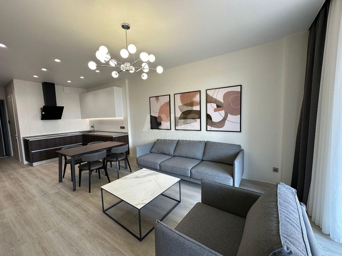 2k apartment vul. Antonovycha 118/197