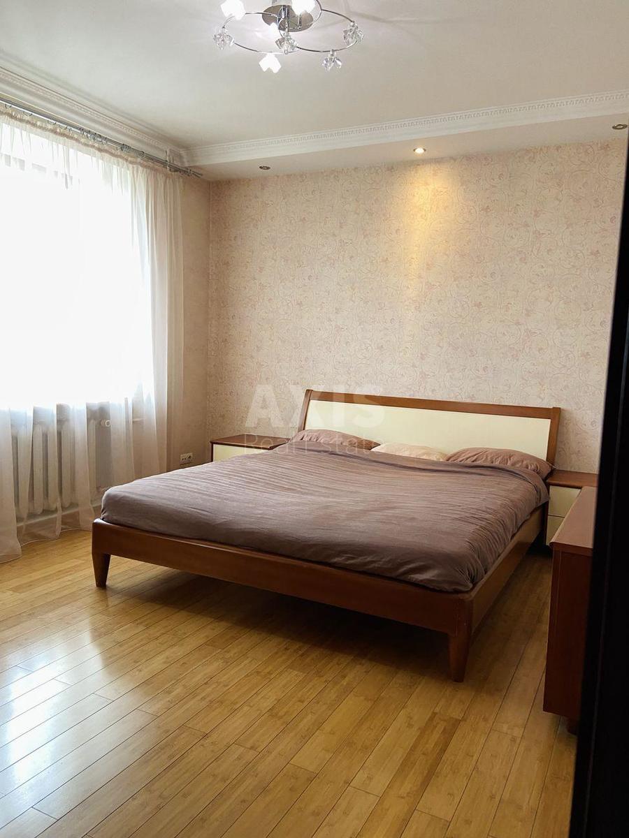 3k apartment vul. Irchana Myroslava 103