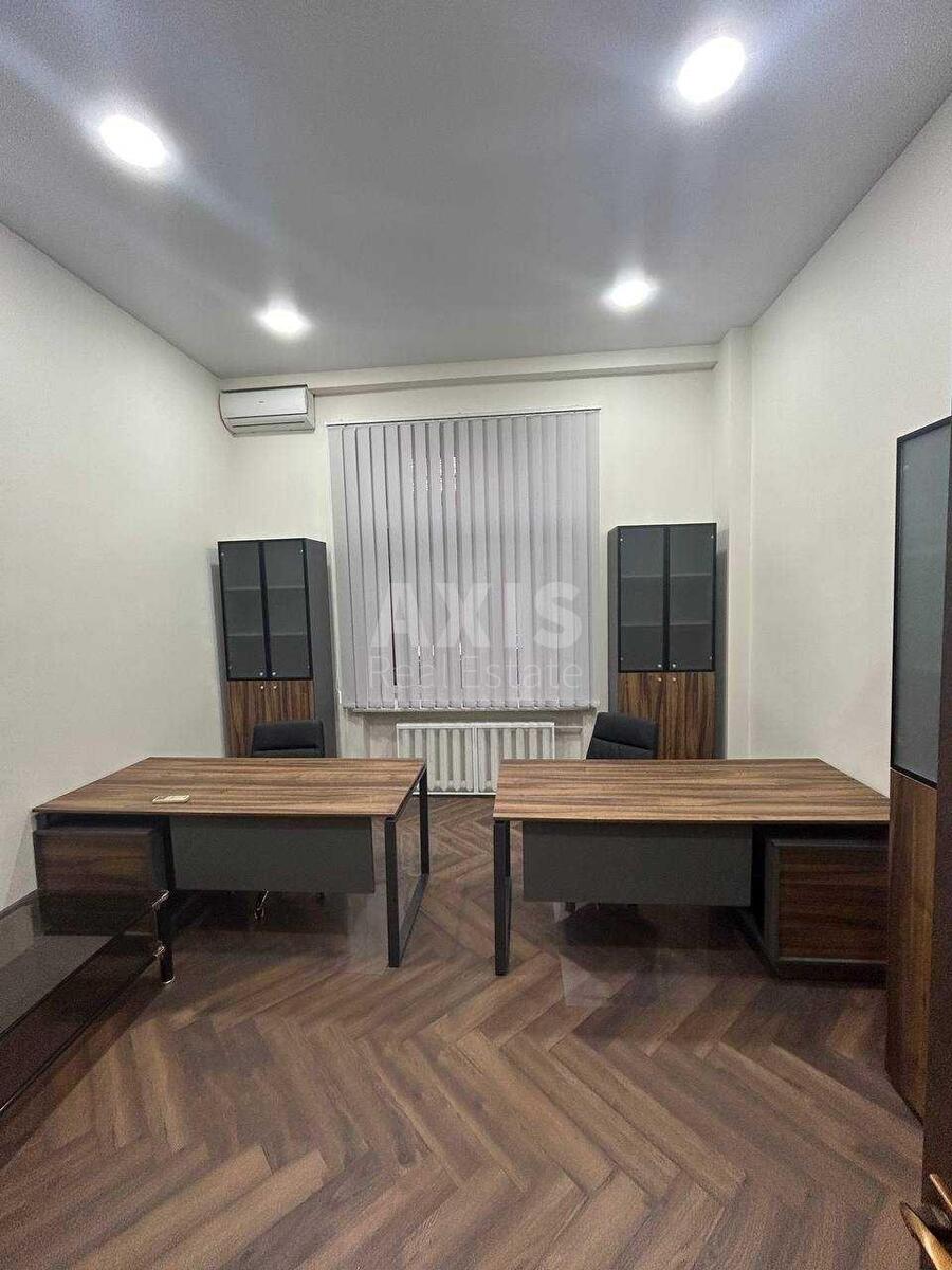 Офис ул. Саксаганского 31/27, 220м2515154