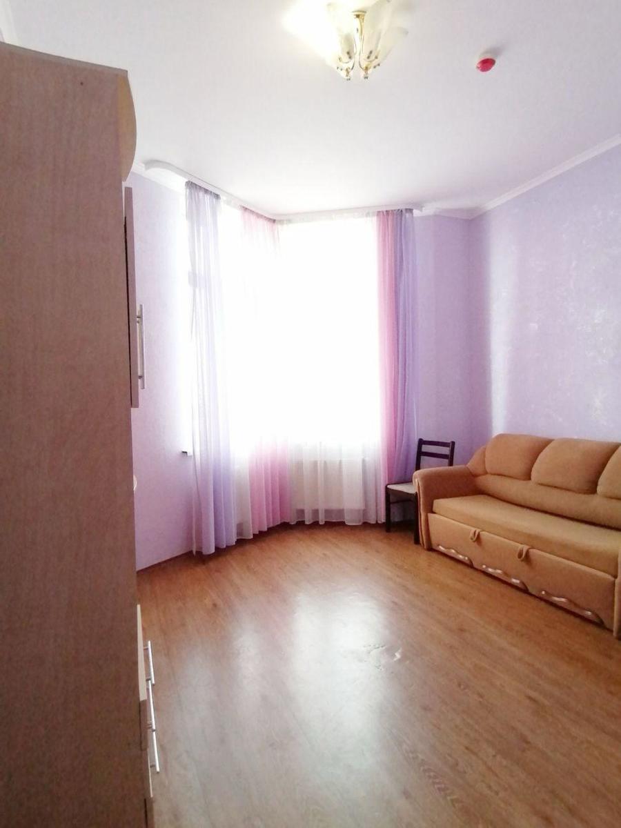 3k apartment vul. Raduns'ka 8/133