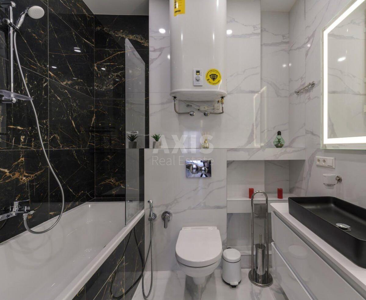 2k apartment vul. Jevgena Konoval'cja 36Є5814210