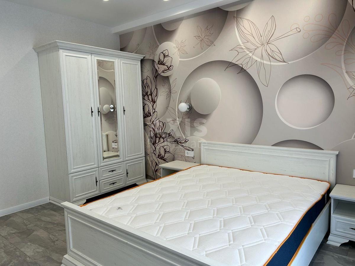 1k apartment vul. Myhajla Maksymovycha 2411