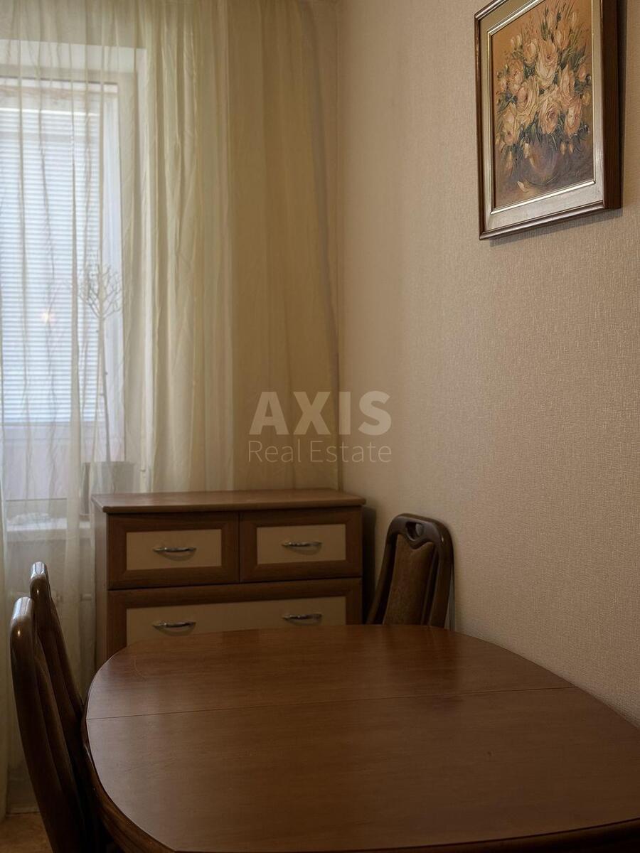 2к квартира ул. Драгоманова 6А624480