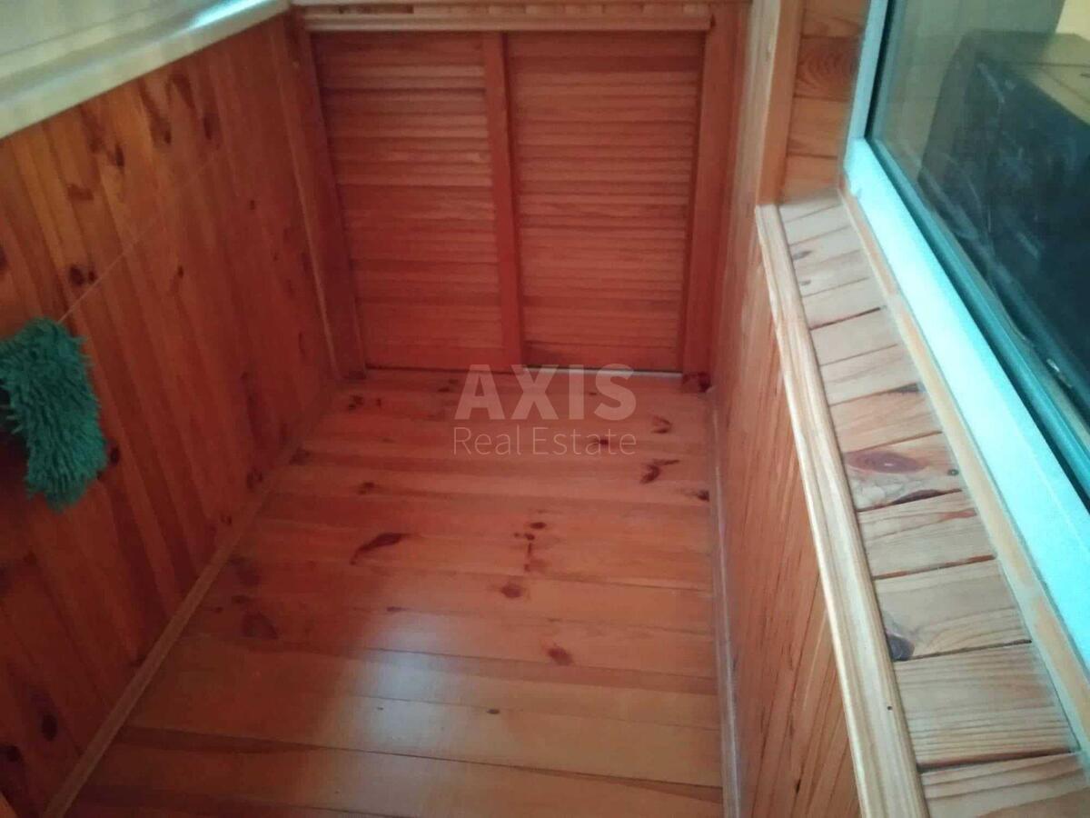 3к квартира ул. Сержа Лифаря 9/615731715