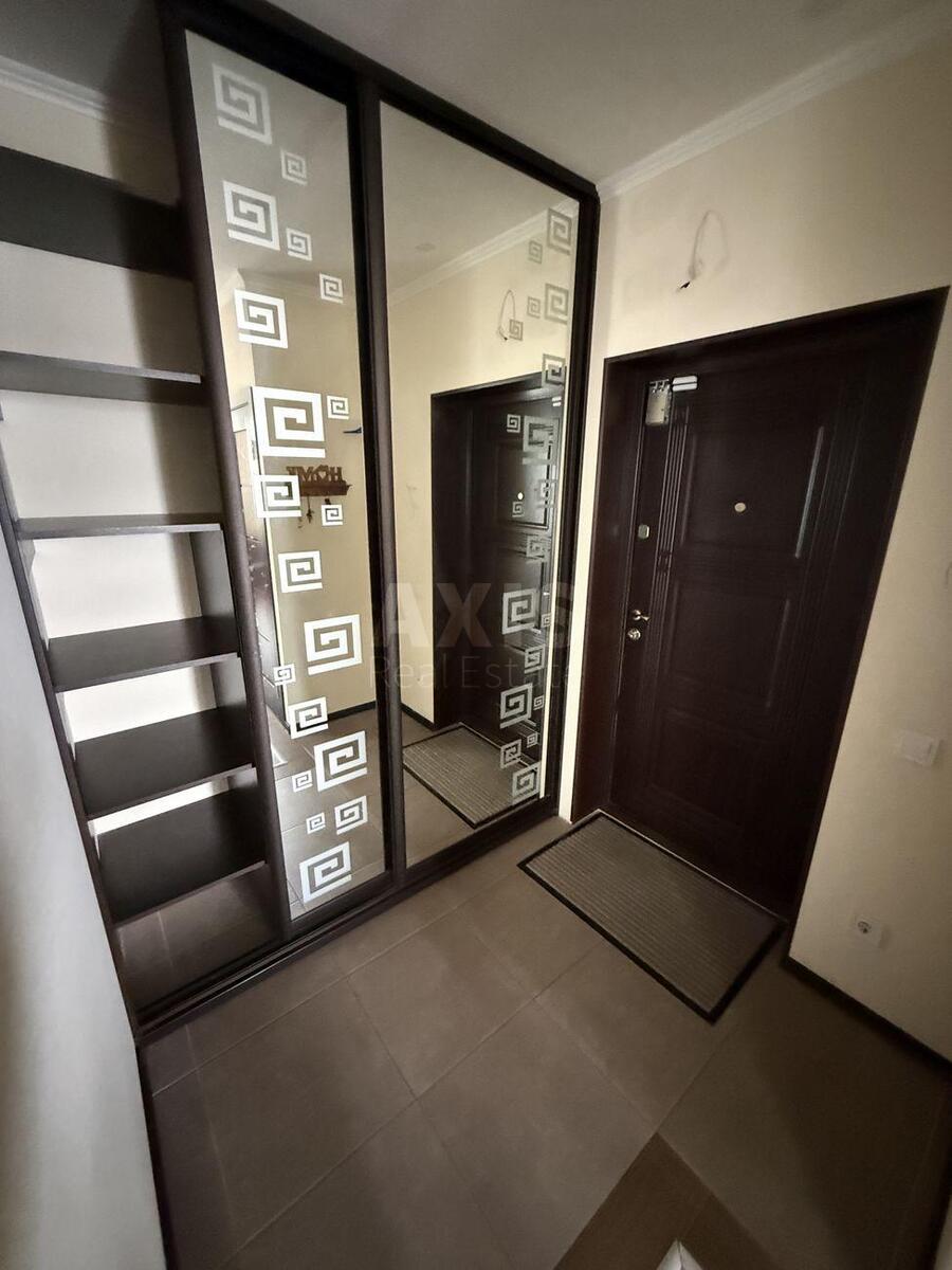 4к квартира ул. Елены Пчилки 86171515