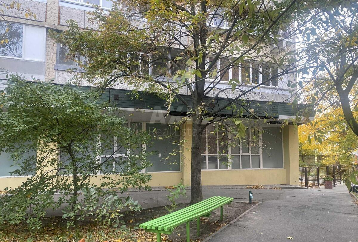 Office vul. Kudrjavs'ka 31/33, 240m261882