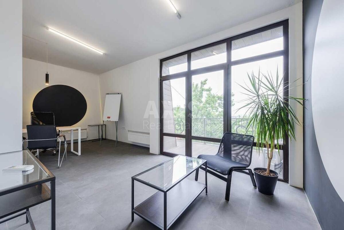 Office vul. Vozdvyzhens'ka 51, 650m2621344