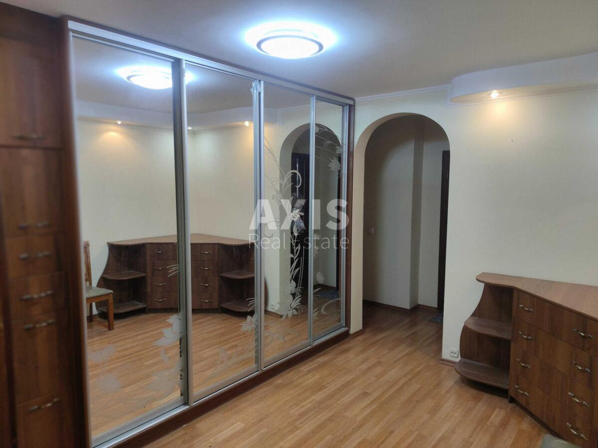 3к квартира пл. Святошинская 1570291