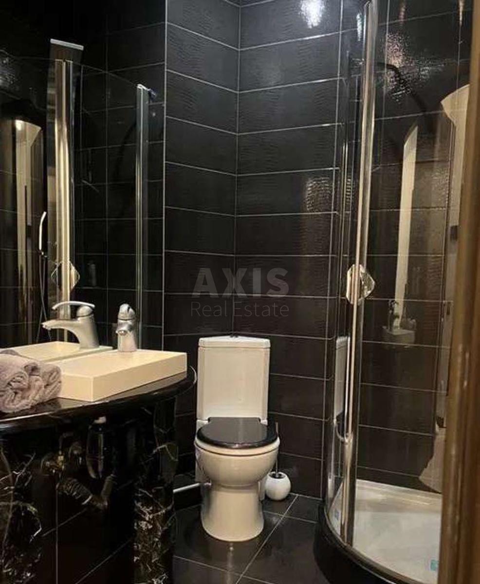 3k apartment vul. Strokacha Tymofija 75