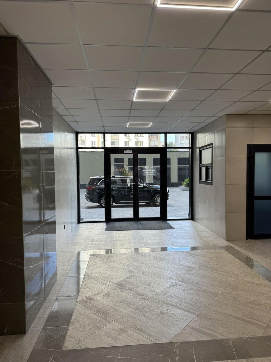 2к квартира ул. Драгомирова Михаила 4Б9