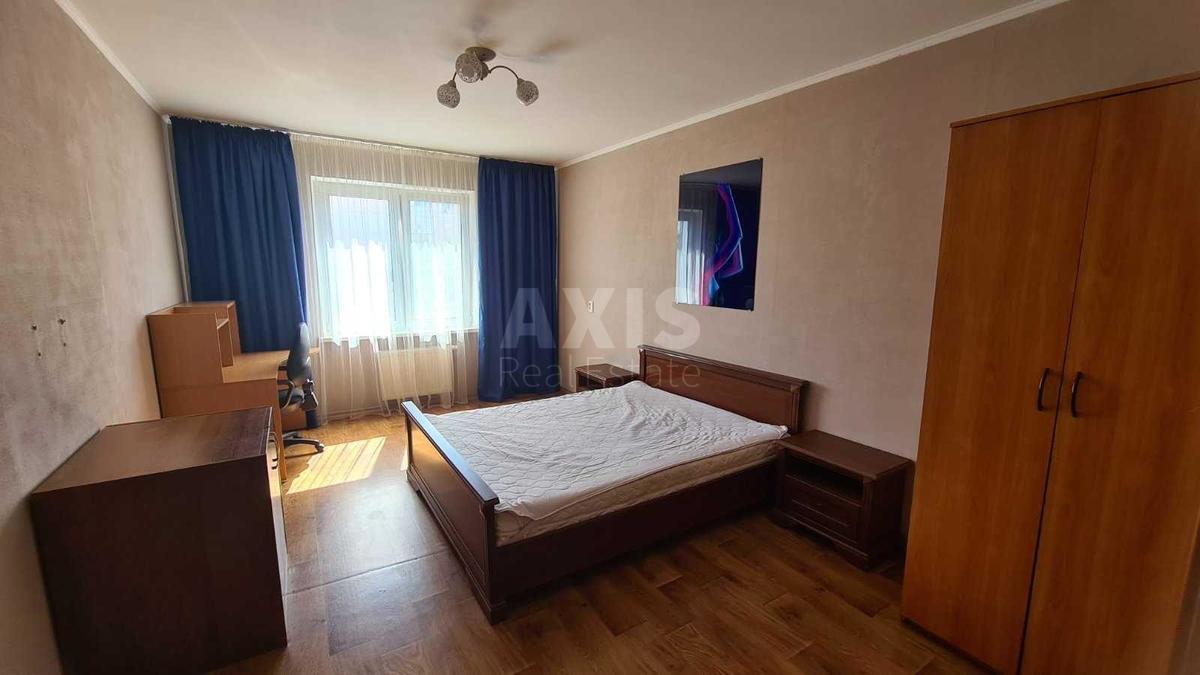 1k apartment vul. Zdolbunivs'ka 130