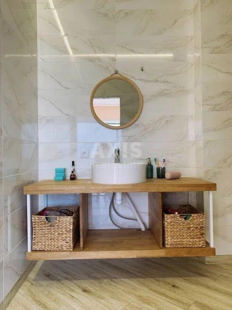 3k apartment nab. Dniprovs'ka 19635207