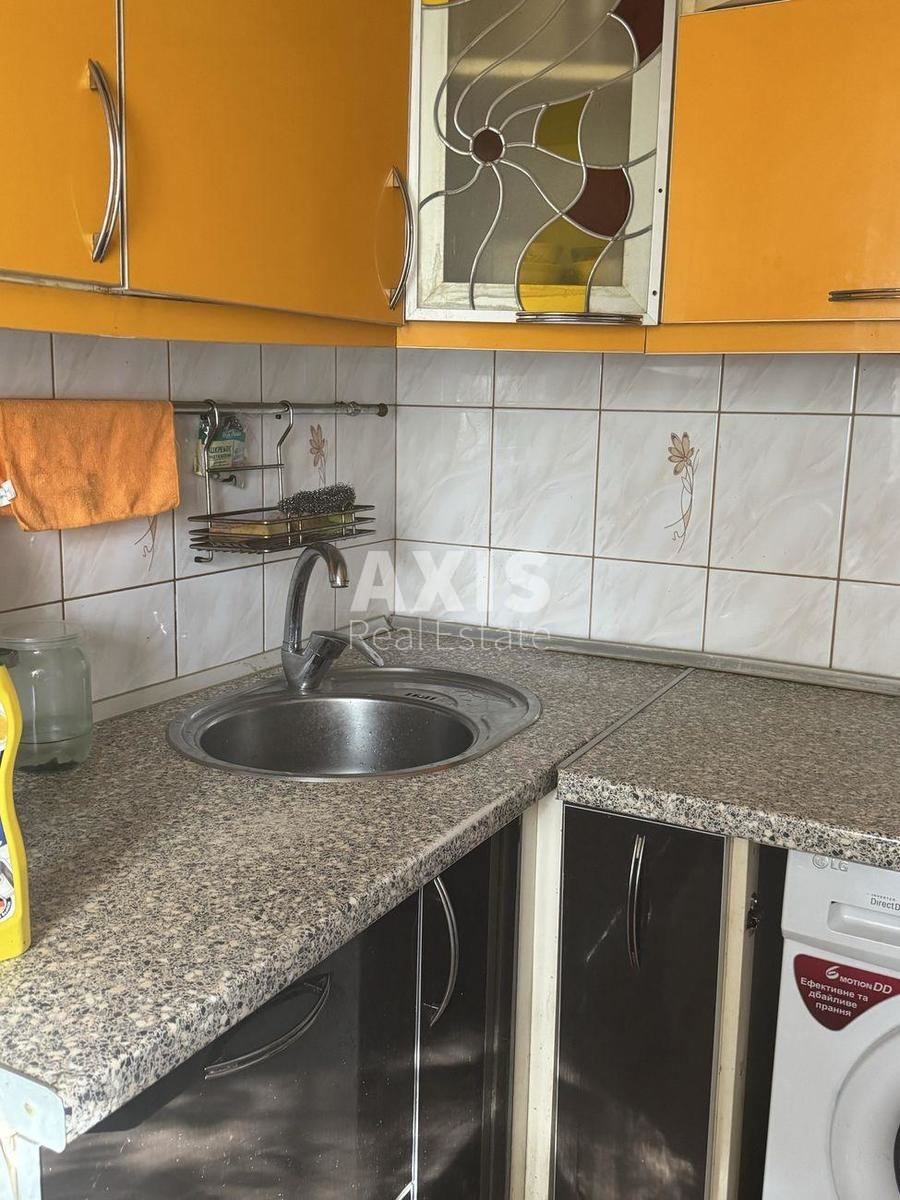 2k apartment vul. Zhukova Marshala 28