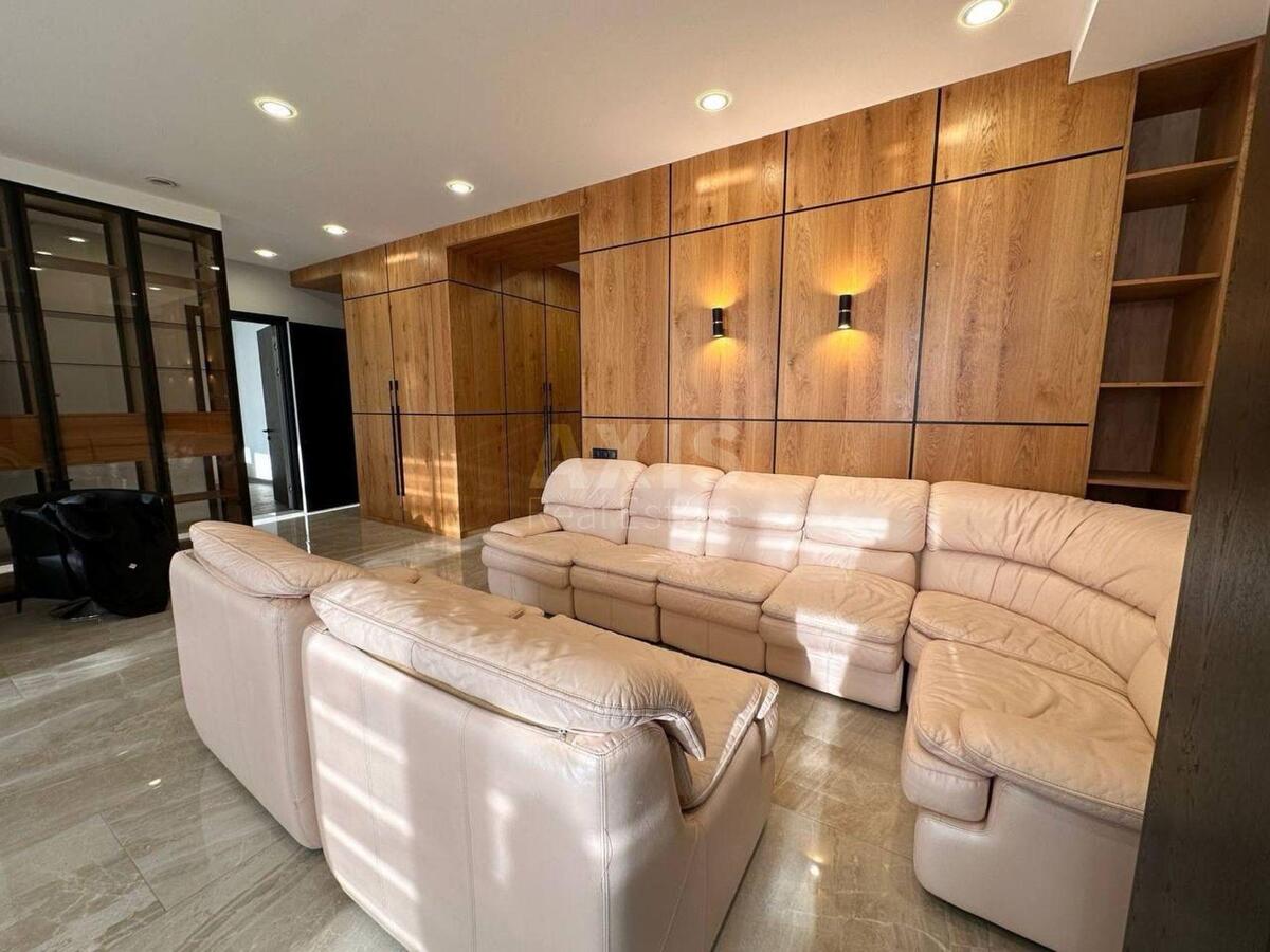 3k apartment bul. Lesi Ukrai'nky 7А0