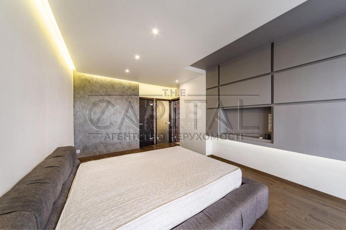 2k apartment vul. Myhajla Maksymovycha 3Г4
