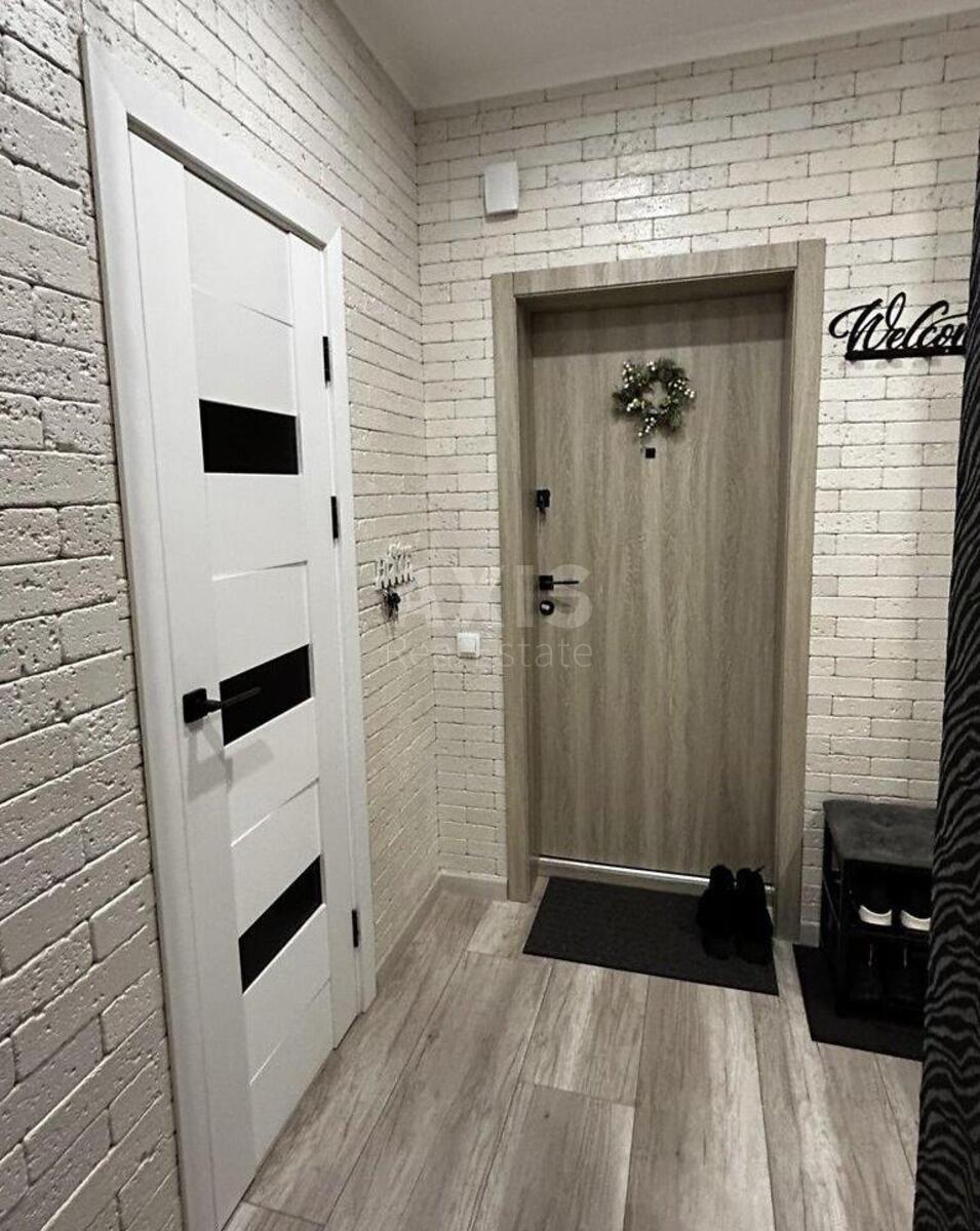 1k apartment prov. Baltijs'kyj 3А2