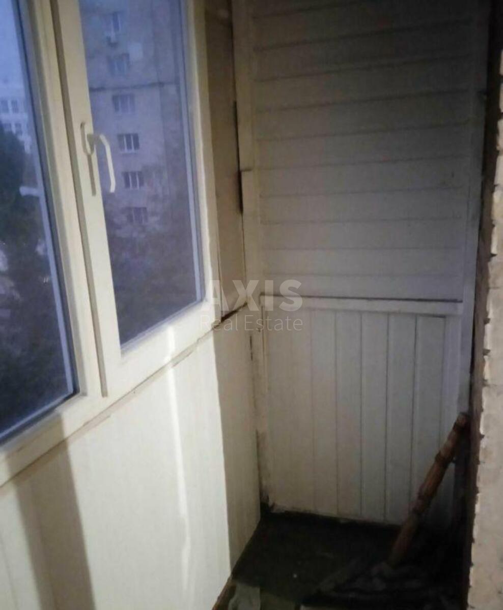3к квартира ул. Кирилловская 127А4