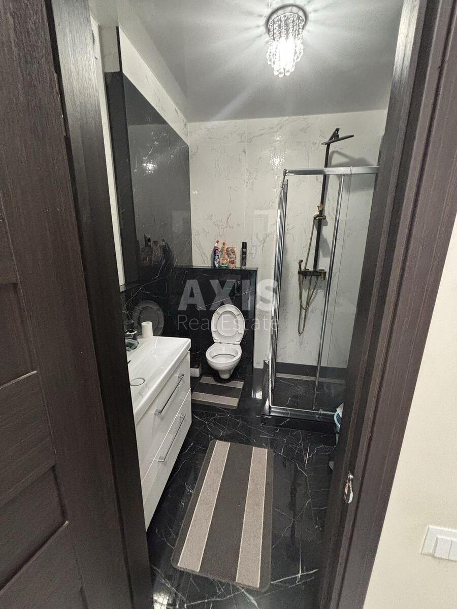 1k apartment pr-t Povitryanykh Syl 56630198