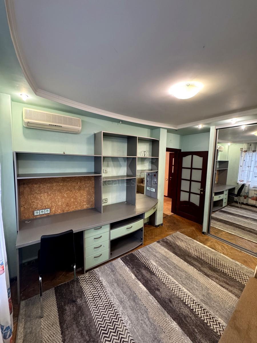 3k apartment vul. Puljuja Ivana 3632799