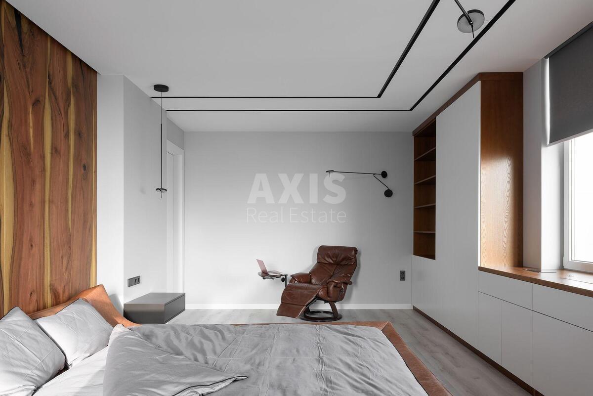 2k apartment vul. Glybochyc'ka 329