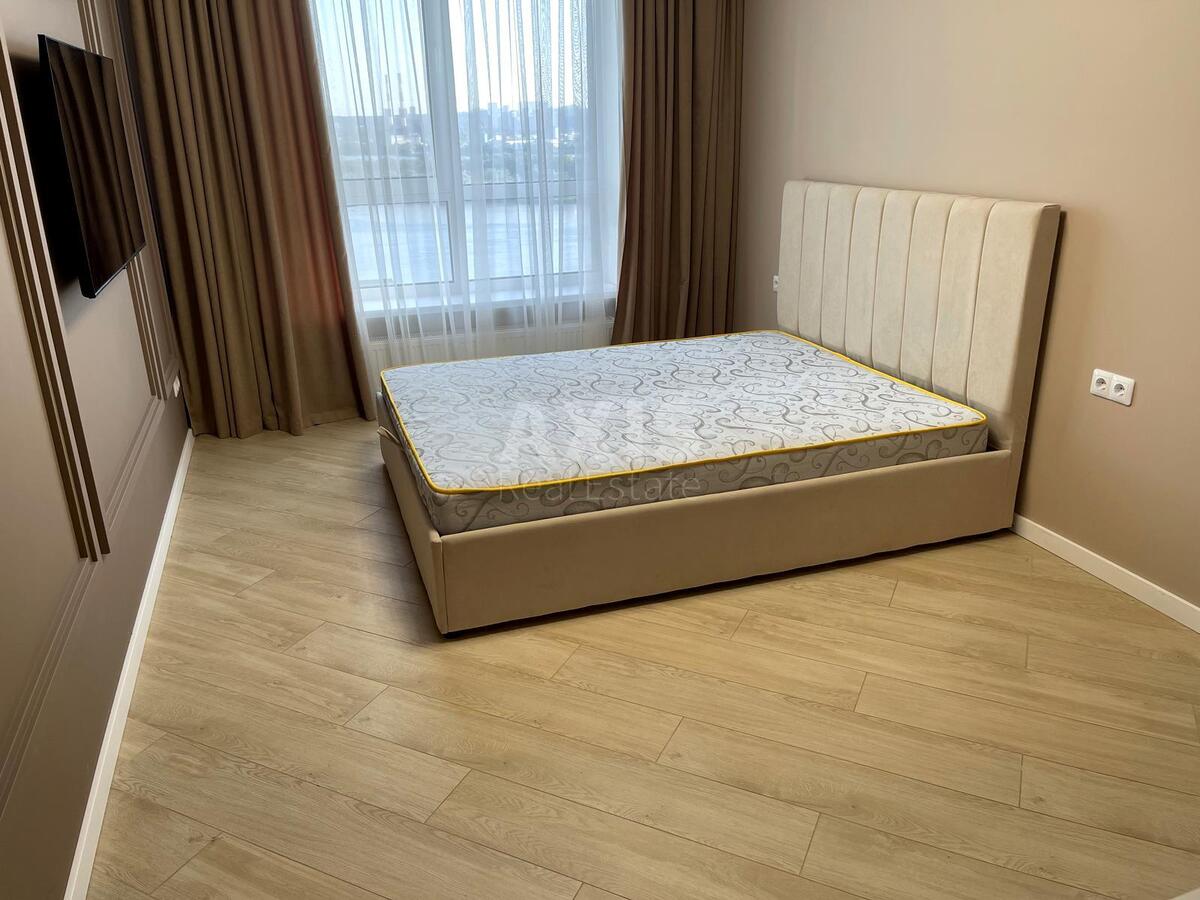 2k apartment nab. Dniprovs'ka 17К633695