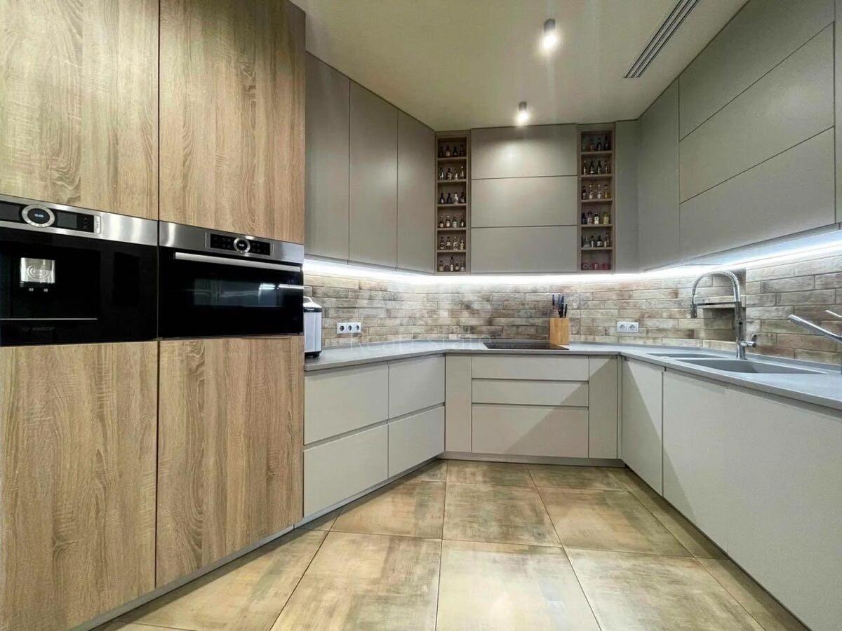 3k apartment vul. Barbjusa Anri 52/160424