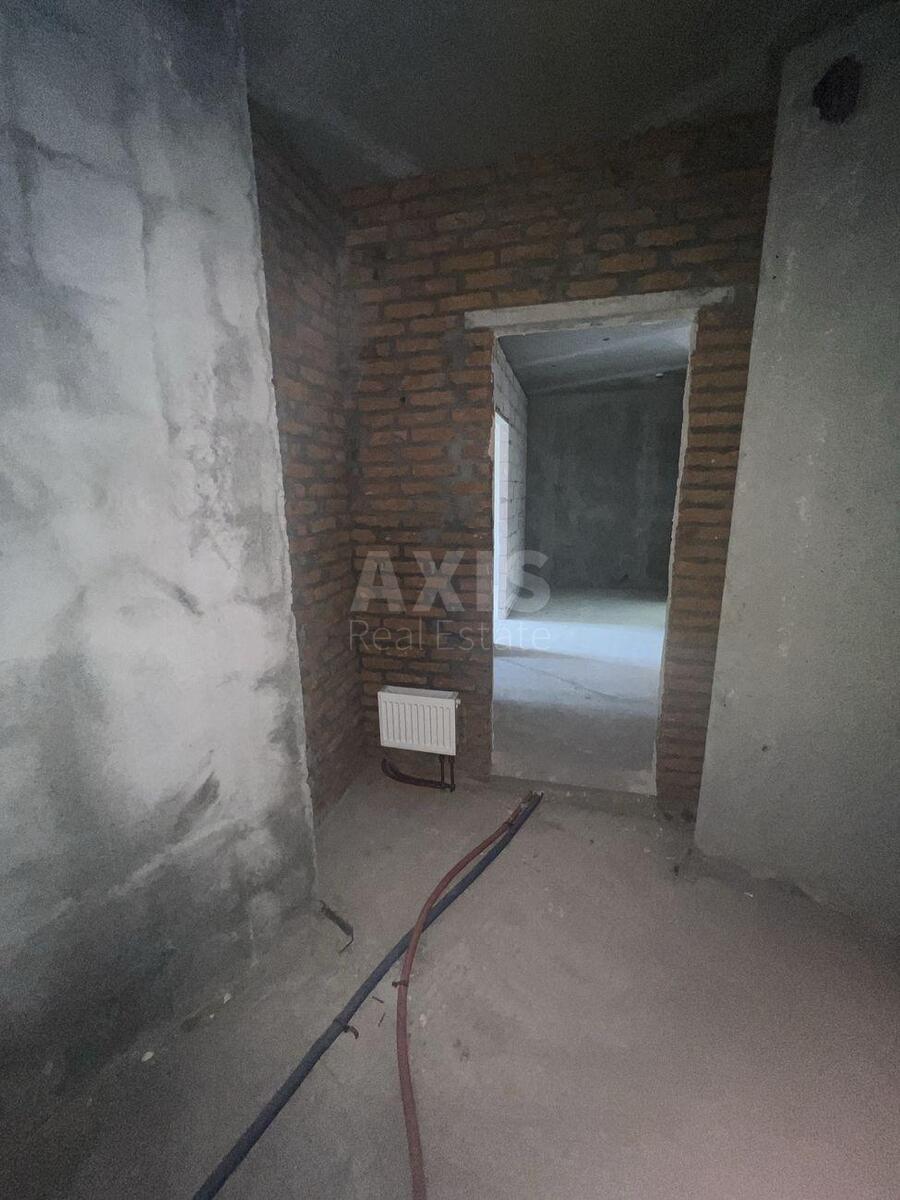 1k apartment nab. Dniprovs'ka 17В603123