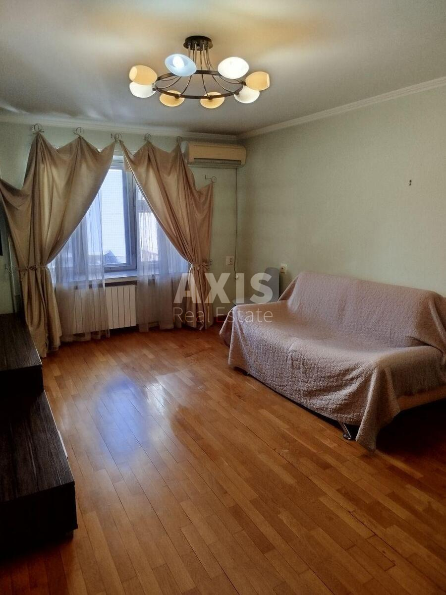 2к квартира ул. Княжий Затон 14Б2
