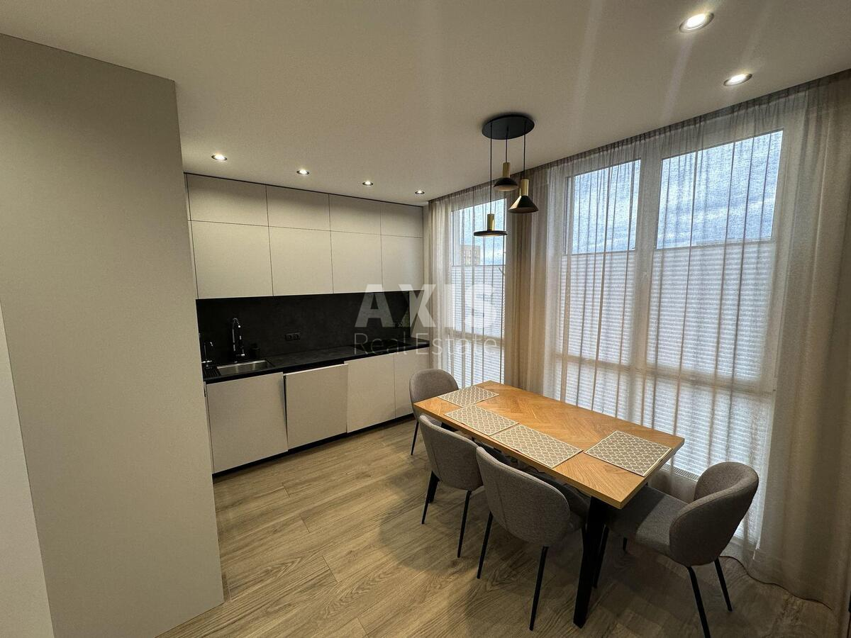 2k apartment vul. Saljutna 2Б0