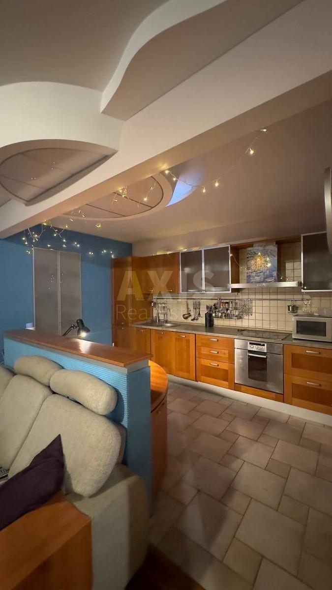 4k apartment bul. Lesi Ukrai'nky 24