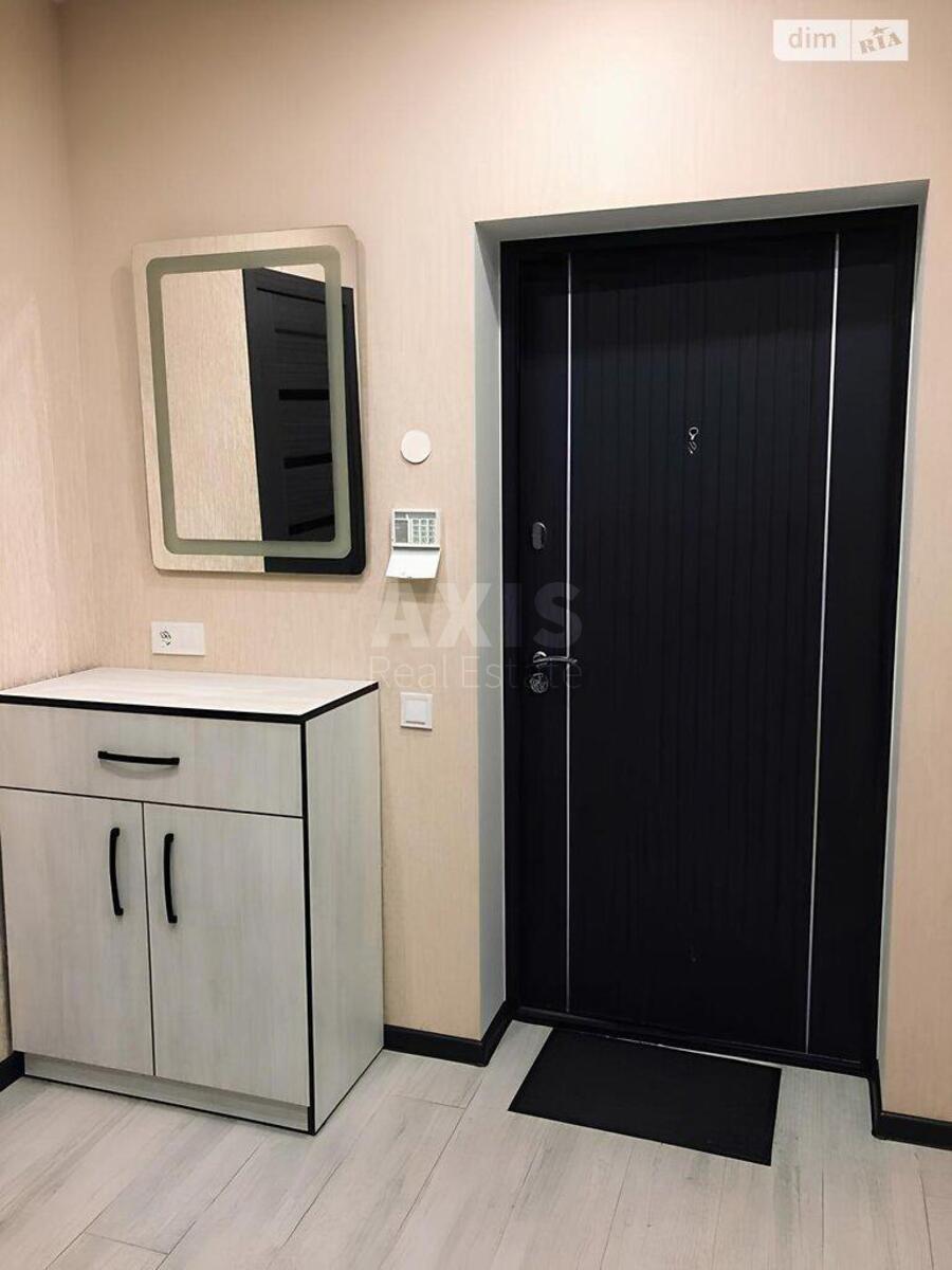 1k apartment vul. Central'na 199