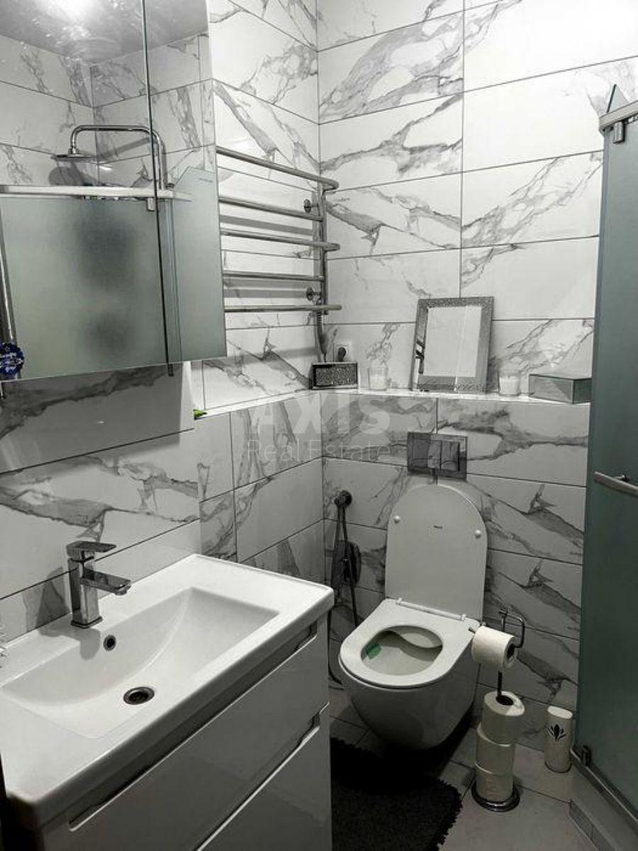 1k apartment vul. Obuhivs'ka 137А5