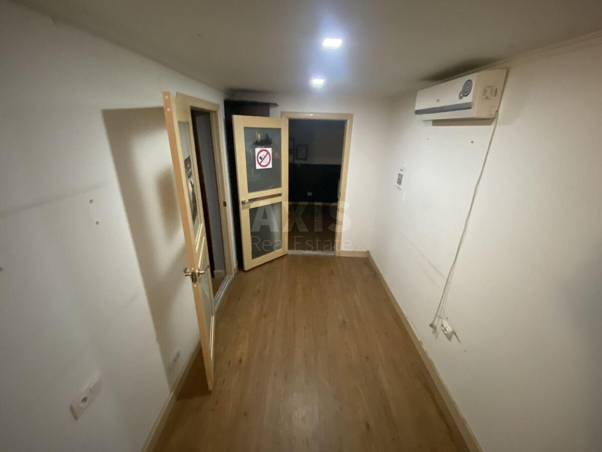 Office vul. Olenivs'ka 16, 85m27