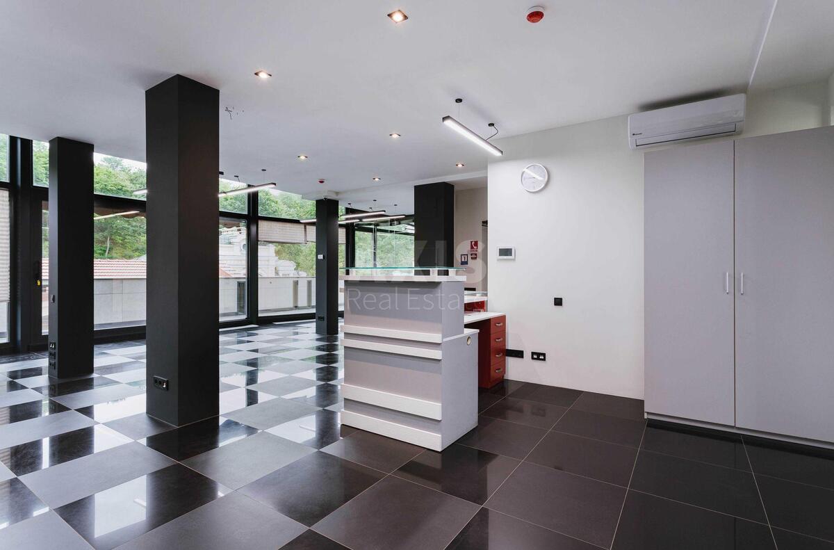 Office vul. Gonchara Olesja 9А, 153m2571074