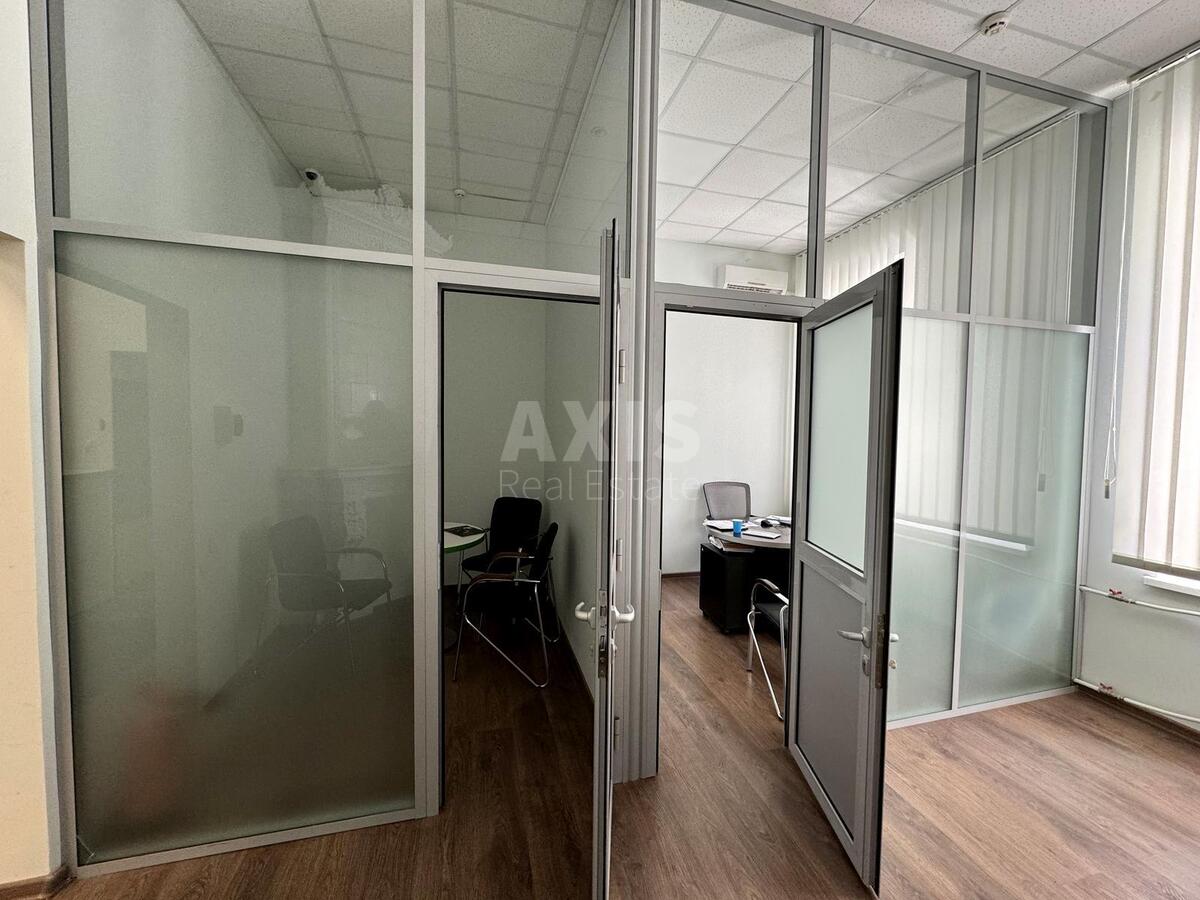 Office vul. Evgena Chykalenko 25, 300m26152810