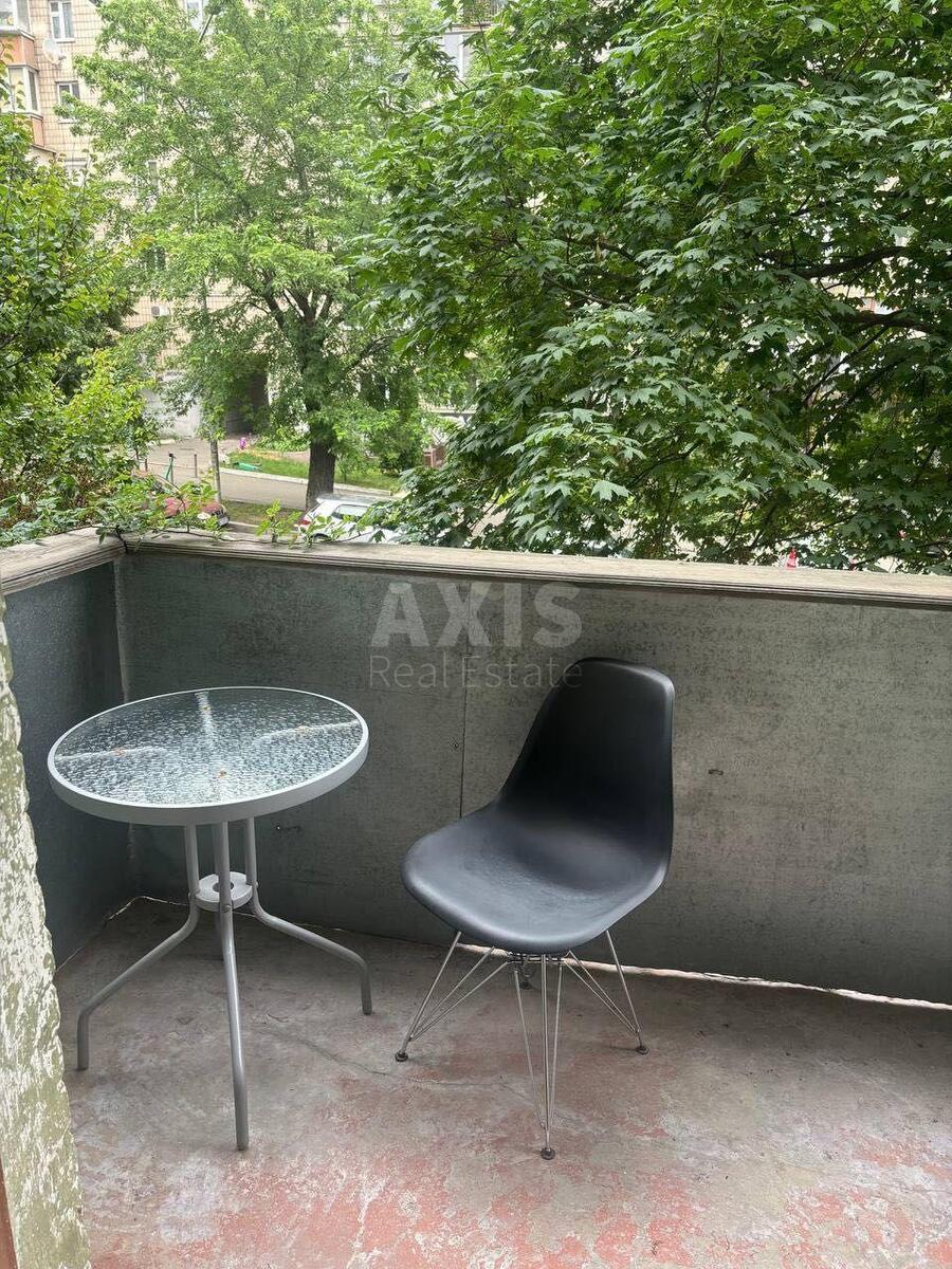 1k apartment vul. Volodymyrs'ka 82614202