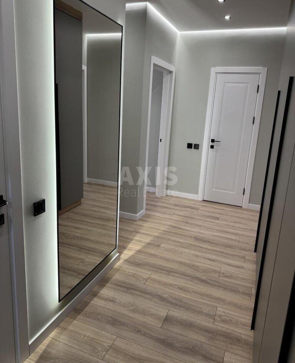 2k apartment pr-t Povitroflots'kyj 562