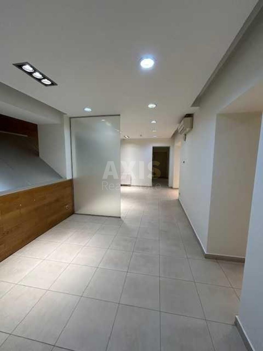 Trade object vul. Dmytrivs'ka 56, 70m26