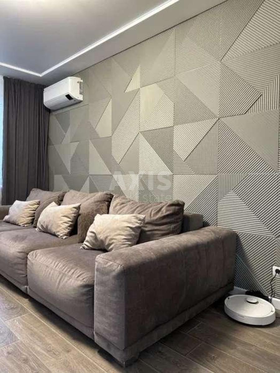 3k apartment vul. Ahmatovoi' Anny 432
