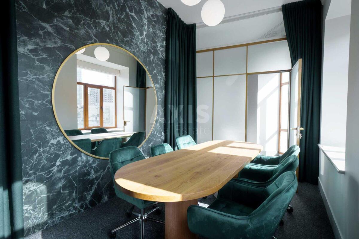 Office vul. Velyka Vasyl'kivs'ka 43, 120m2566038