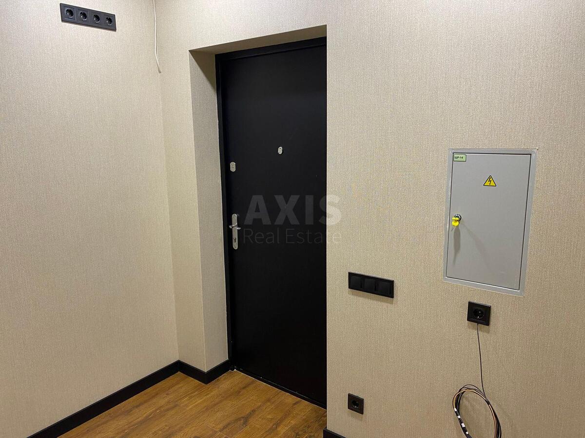 Office vul. Kyrylivs'ka 37, 42m2567927
