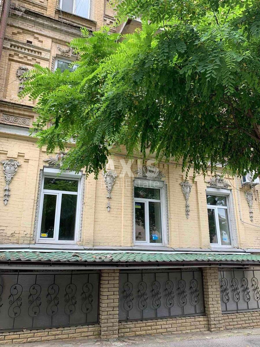 Trade object prov. Varyazkyy 13, 56m261231