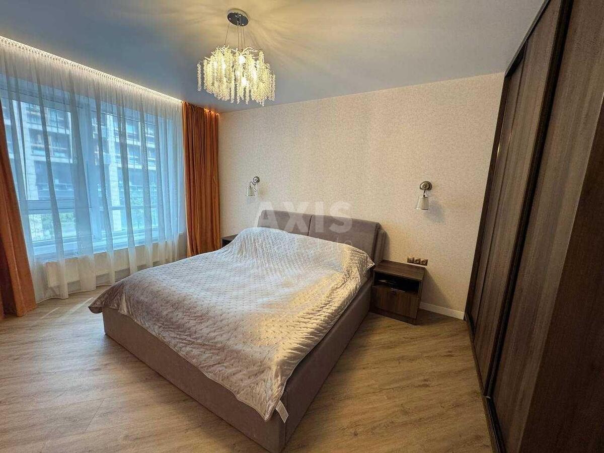 3k apartment vul. Zlatoustivs'ka 277