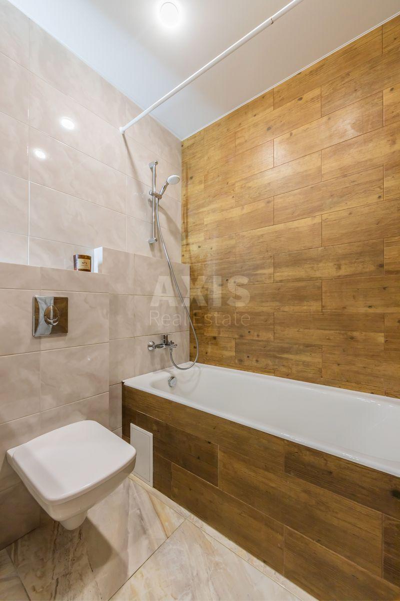 1k apartment vul. Sverstjuka Jevgena 46