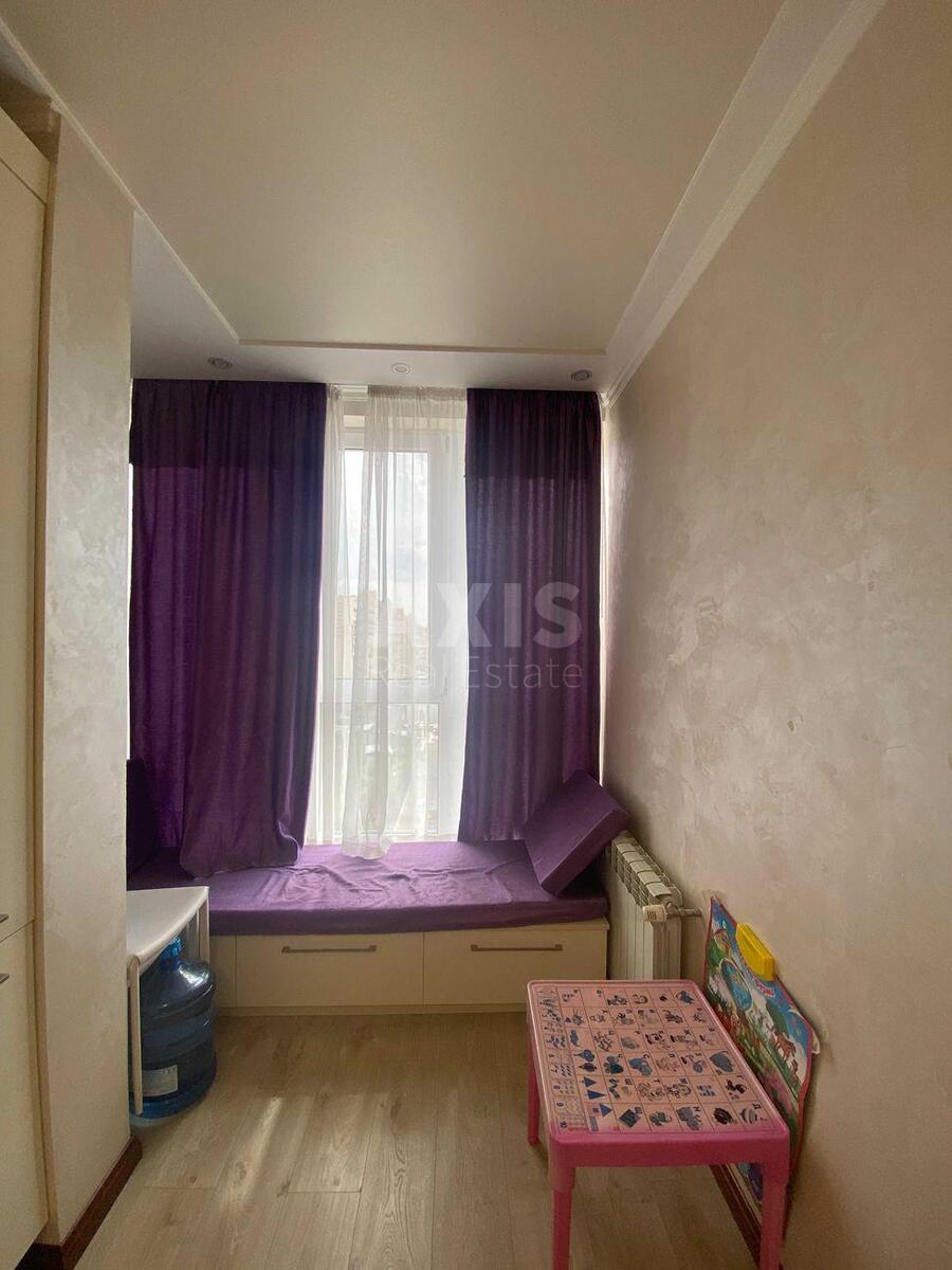 2k apartment vul. Metrologichna 15А616924