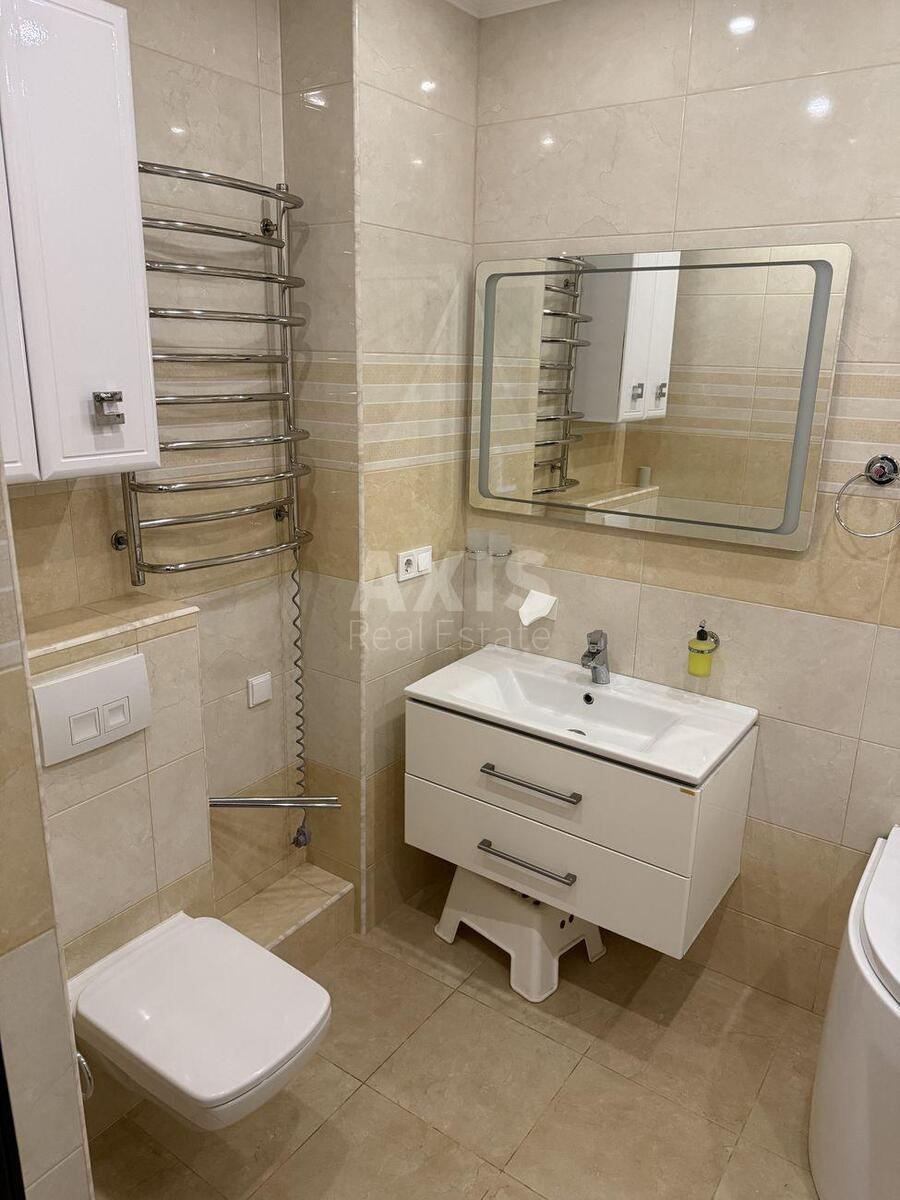 4k apartment vul. Oleny Pchilky 86171516