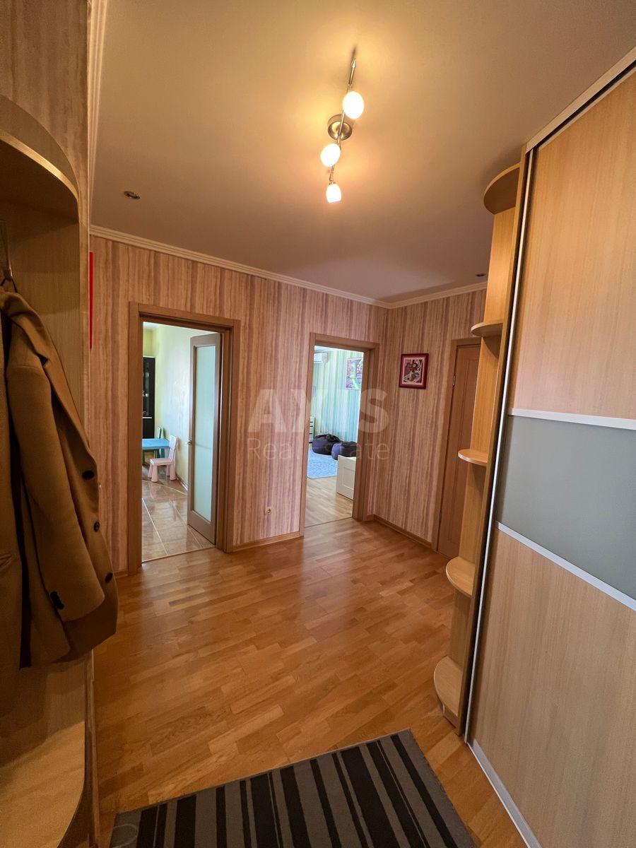 2к квартира ул. Юлии Здановской 60А2