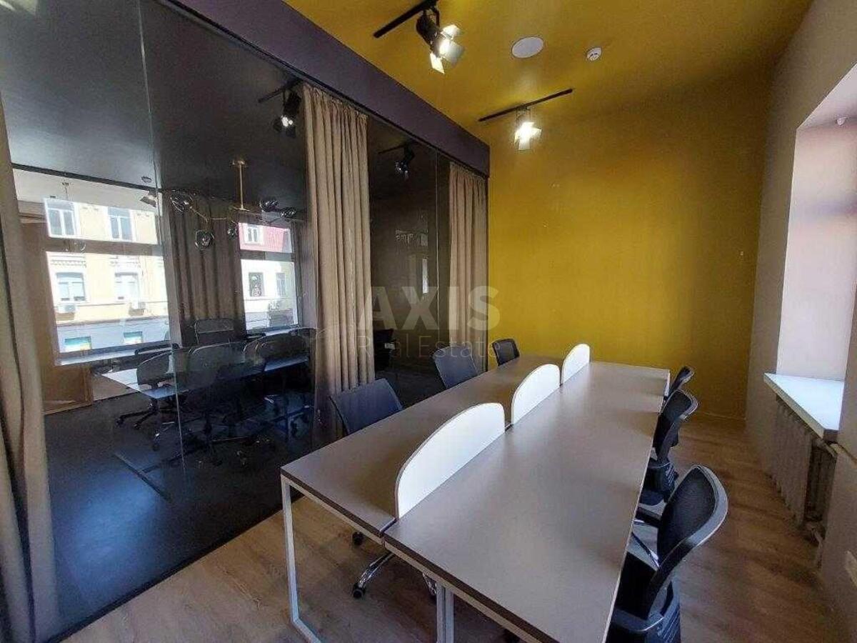 Office vul. Verhnij Val 16, 210m2575400