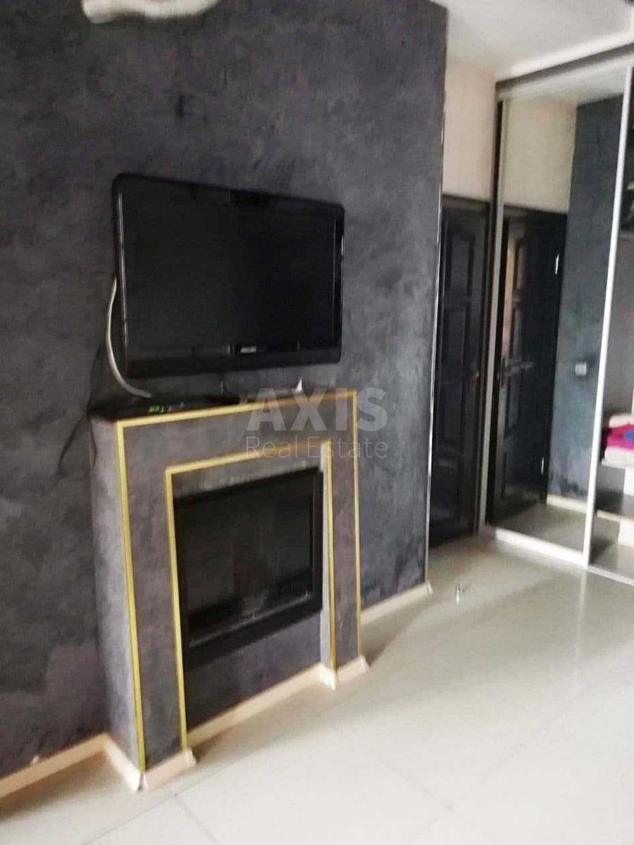 1k apartment vul. Saksagans'kogo 1210