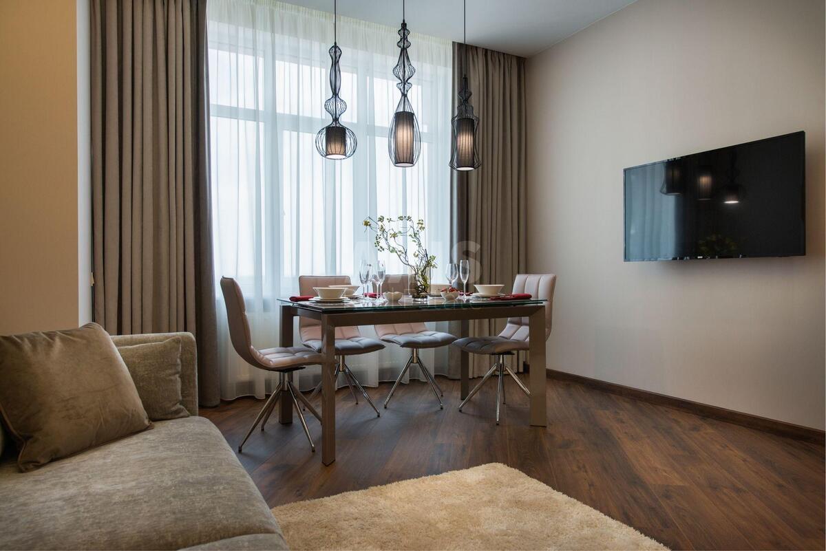 3k apartment vul. Dragomyrova Myhajla 112